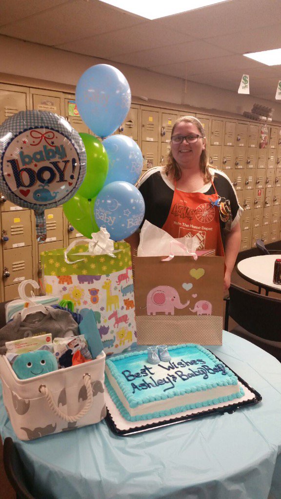 SarbGill01's tweet photo. Baby showers for Theresa and Ashley! Wish you the best! #PacNorthProud #hdbabies #6669 https://t.co/r9hTmE1GGb