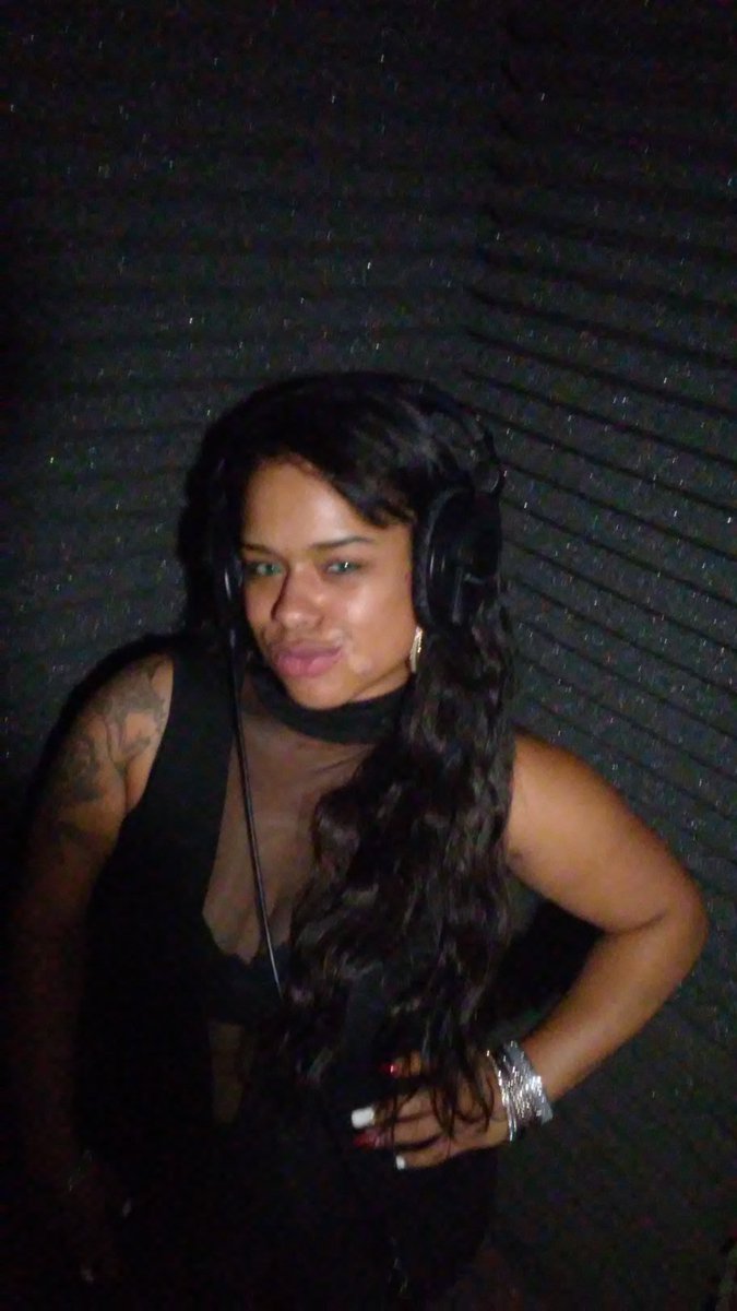 A.Starrz aka Gellie Bars #hiphop #future #IAM