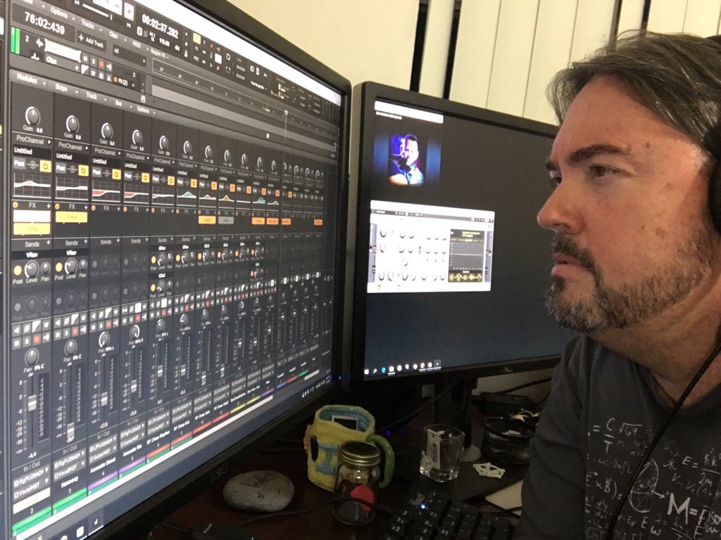FalconAwesomeFL's tweet photo. Engineering Don Gates' kickass version of Seminole Wind! This one is badass already. @dongatesmusic #NewMusic https://t.co/LFEbe19zli
