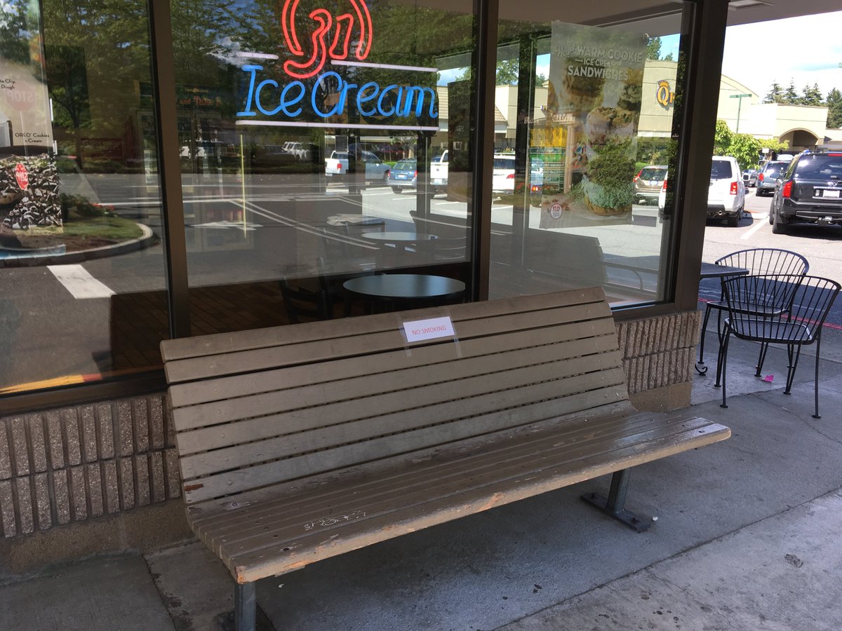 benchesofissy's tweet image. Three slightly sticky benches looking at a parking lot. But ice cream!