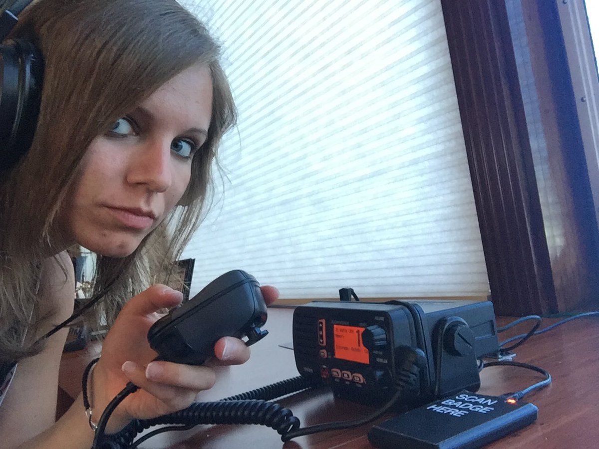 Hoping to get into the <a href="/FearTWD/">FearTWD</a> signing on Saturday. #FearTWDSweeps #FearTWDSDCC 🙏🏻🙏🏻🙏🏻🙏🏻