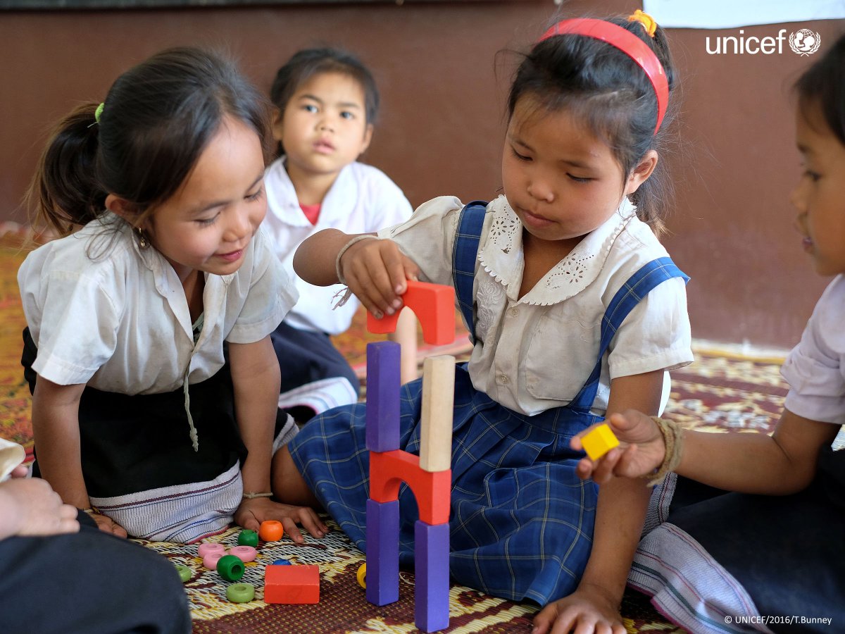 UNICEFLaos's tweet photo. Did you know: #Laos is trending down on poverty reduction, child mortality and chronic malnutrition #buildingblocks https://t.co/c730Xcxue7