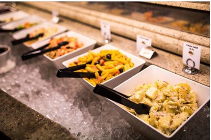 Our Salad Bar is packed with fresh vegetables &amp; salads daily! Yum.... #bridgewayhotel