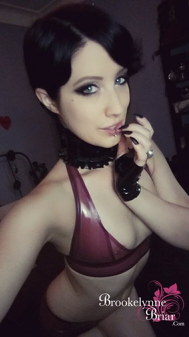 I'm on #MyFreeCams!  Cum on by and lets play:  https://t.co/yFYP9D8giU I'm all lubed up in my #latex<a href="/tag/myfreecams"class="tags">#MyFreeCams</a><a href="/tag/latex"class="tags"><span>#latex</span></a><a href="/tag/tmblr"class="tags"><span>#tmblr</span></a>