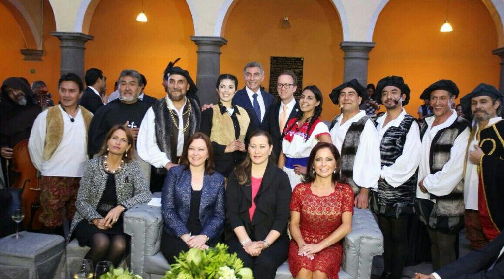 TonyGali's tweet photo. Les agradezco @AlcaldeBanck y @susybanck la invitación para presenciar parte de las recreaciones de #Puebla485 https://t.co/RDzWPpHw8f