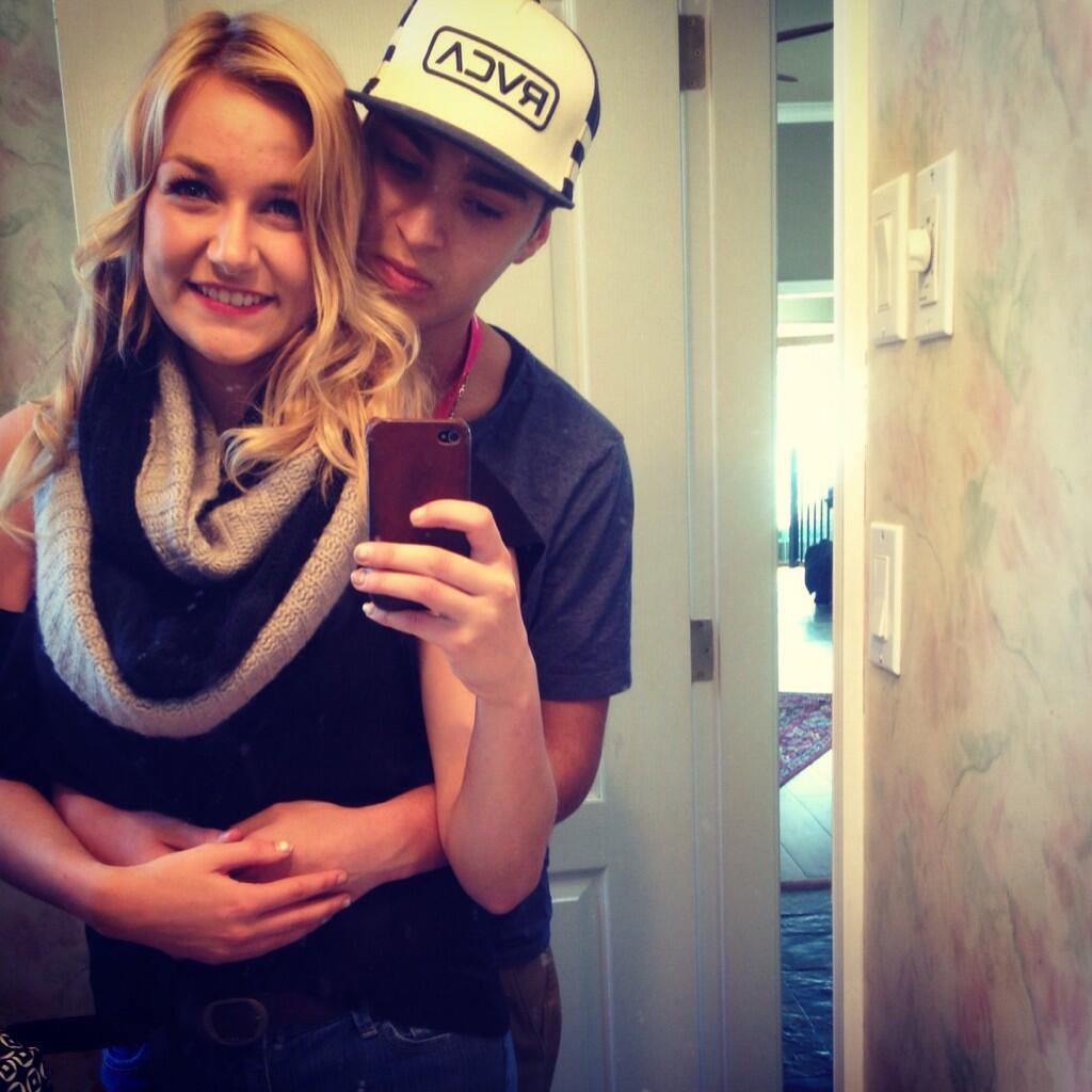 steffischopf's tweet photo. 14 years old .... Here we are 6 years later .. Don't ever let me go ❤️ https://t.co/t4pEqtwNsh