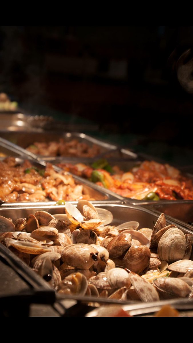 NewGrandBuffet's tweet photo. Finish the day with quality. #Astoria #longislandcity #astoriaseafood https://t.co/ecxJDNAYy7