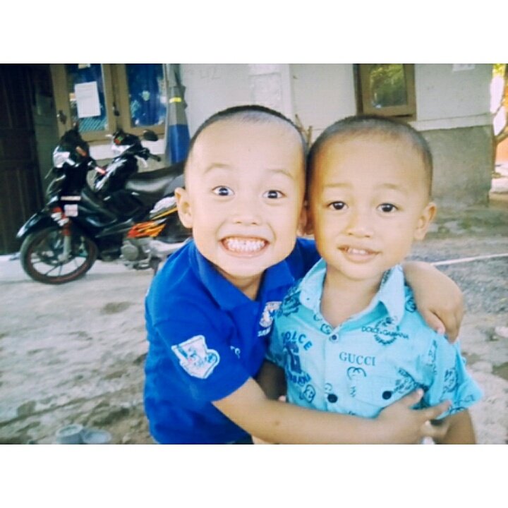 fiviaidaa's tweet photo. Adek2 jgn nakal yaa #sayangnyapakebanget 😂😭😘😘👦👦😹 https://t.co/H1ea1kTLJr