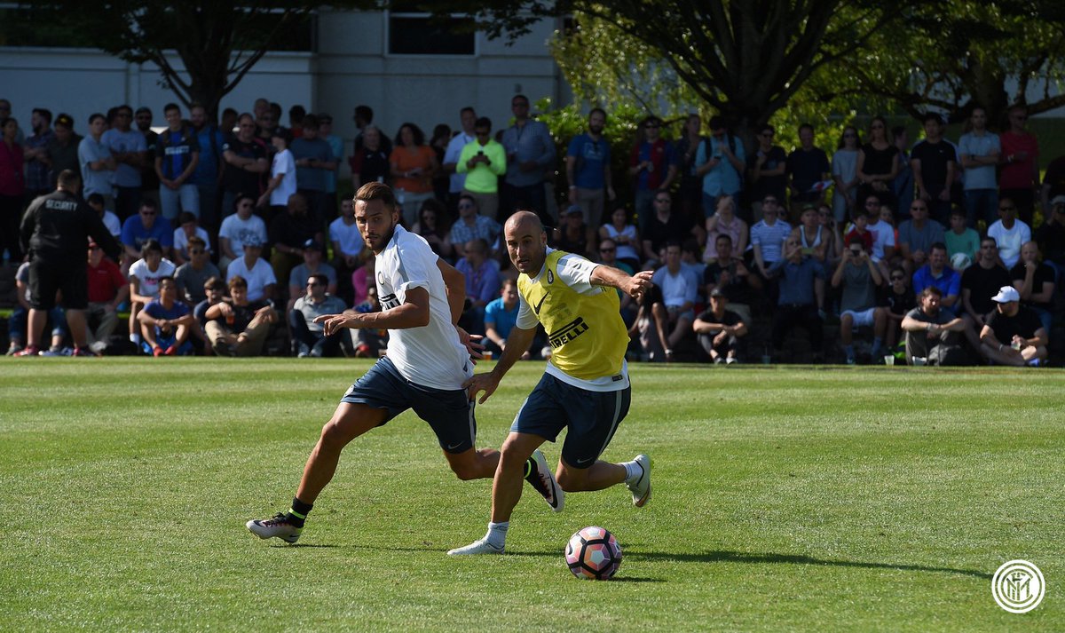 MDGInterMilan's tweet photo. Allenamento e visita al Nike World Headquarters: guarda qui tutte le foto    https://t.co/urQcoAotDO https://t.co/085ysS8wUO  (@Inter)