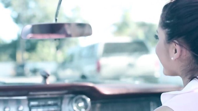 osnapitzrobinn's tweet photo. Still my favorite music video ever 💫 https://t.co/egcNGZnOSt