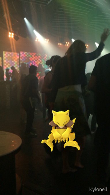 Me at the club like https://t.co/AFyxmnQF98