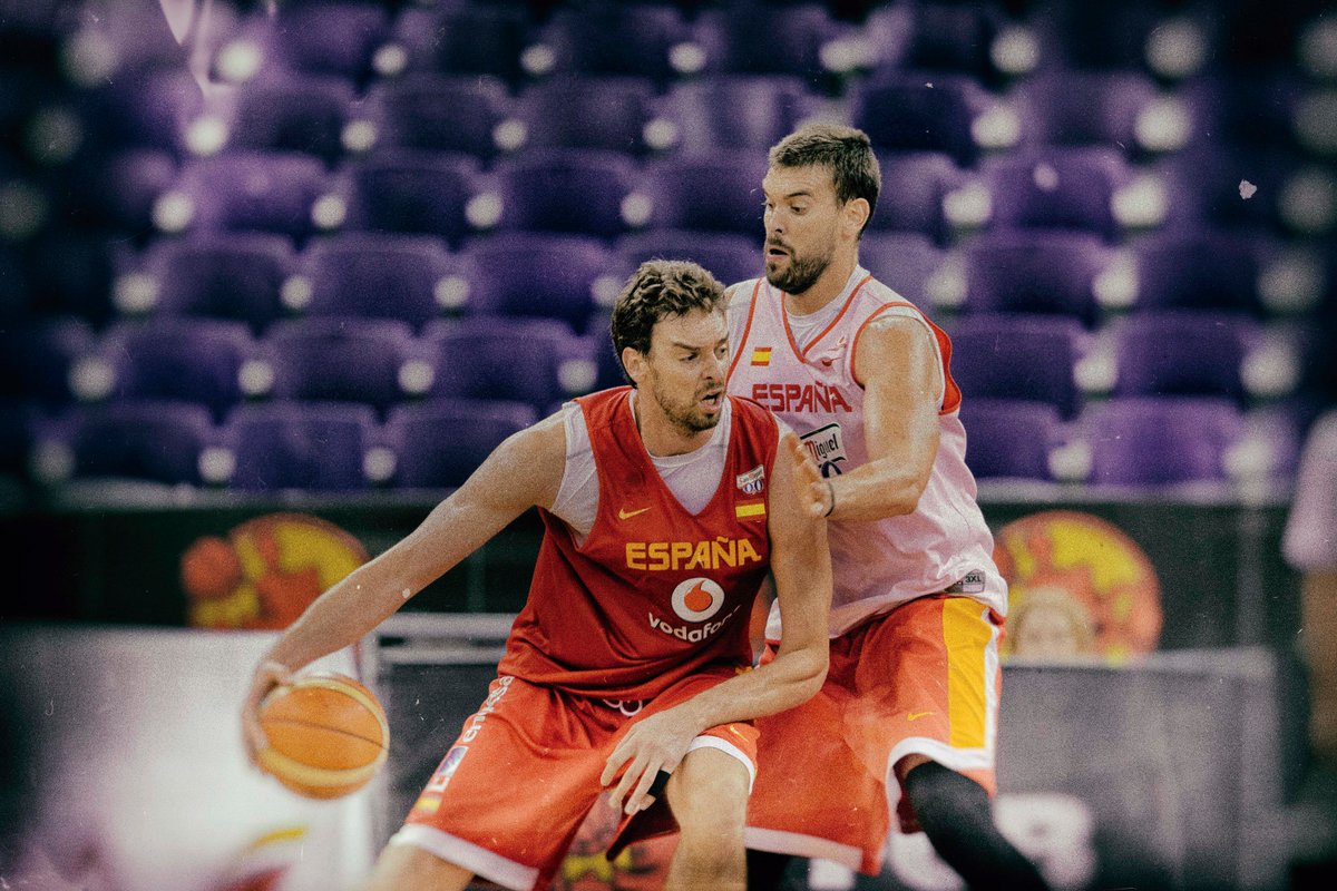 ¡Mucho ánimo <a href="/MarcGasol/">Marc Gasol</a>! Te recuperarás pronto seguro ¡Mucha fuerza!