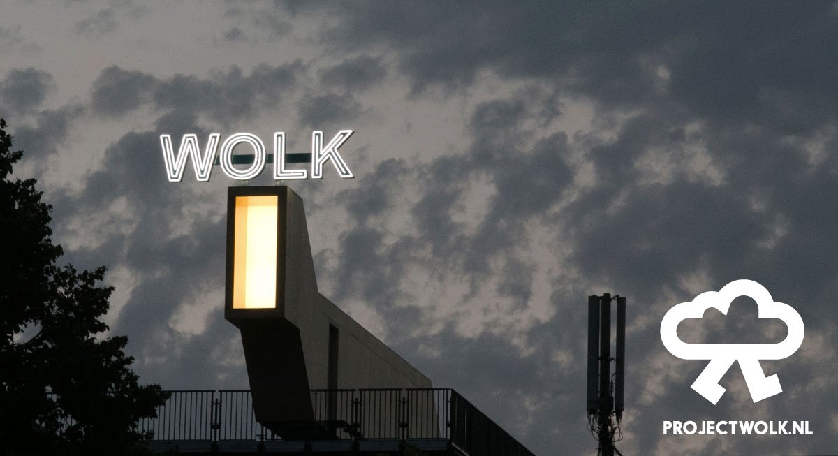 WOLK biedt heerlijk uitzicht en prachtig verhaal waarin een meisje jou mee naar boven neemt: ow.ly/Oklh302uRdR