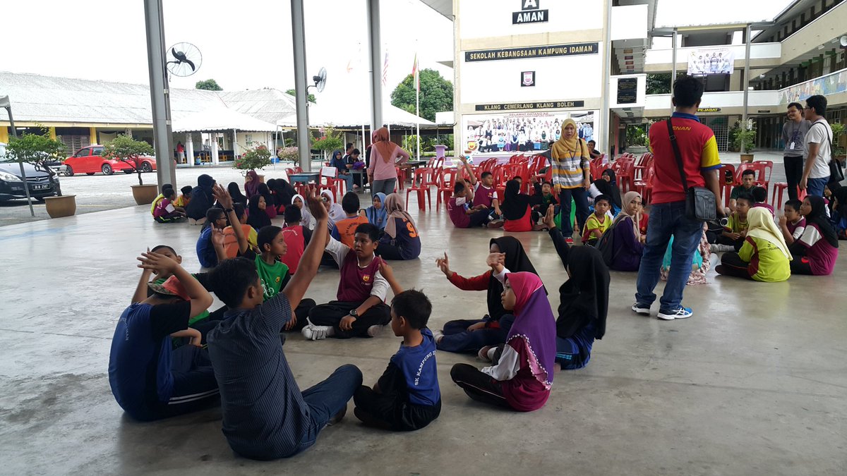 SMFPKAUiTM's tweet photo. First day at SKKI,klang. #PLI16 https://t.co/CBLjeQm92S