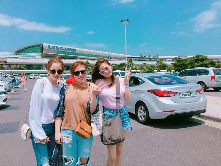 KangSoraTH's tweet image. [แปล] 160722 reveramess_ : #jejuairport #finallyarrived #goodweather #สนามบินเจจู