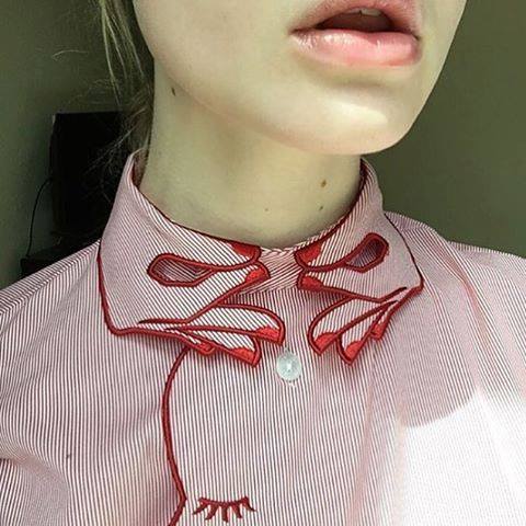 eleroccablog's tweet photo. We love original #fashion #details! #blouse #inspiration #style https://t.co/mGWdXomAZ2