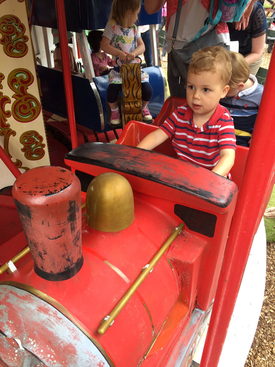 RichardBoxshall's tweet image. Another tough commute