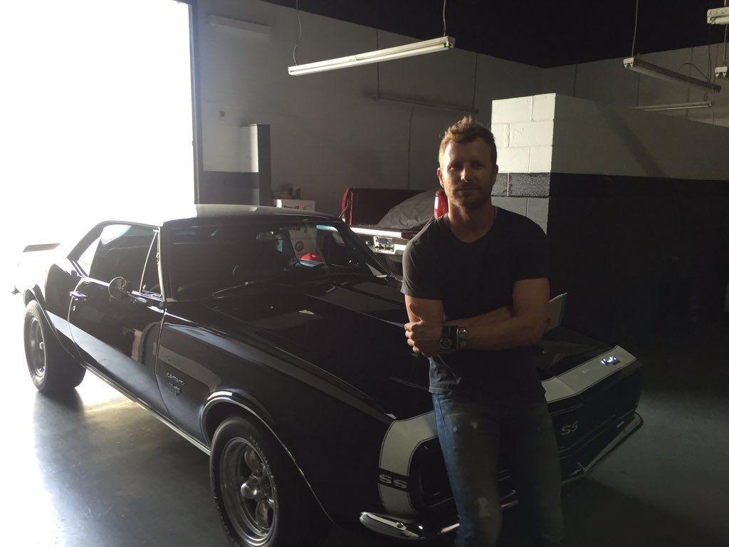 DierksBentley tweet picture