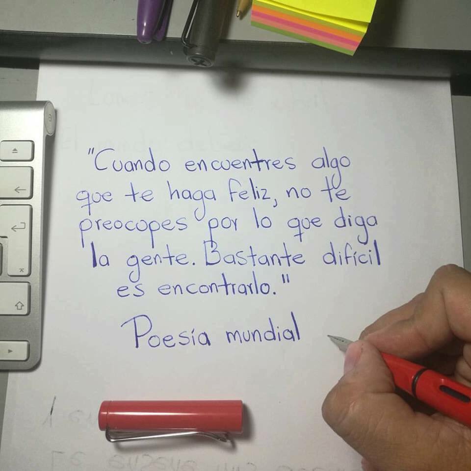 CristyLobón tweet media