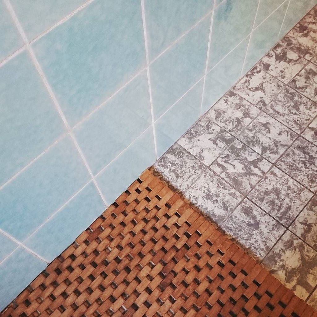 minkusinemaria's tweet photo. #mor er gået #påtoilettet med sin telefon for at få #ro 🚽😏🌧 #sommerferie #regnvejr #ninjam… https://t.co/P4gJjS3Vrp https://t.co/DtyQmh7EV0