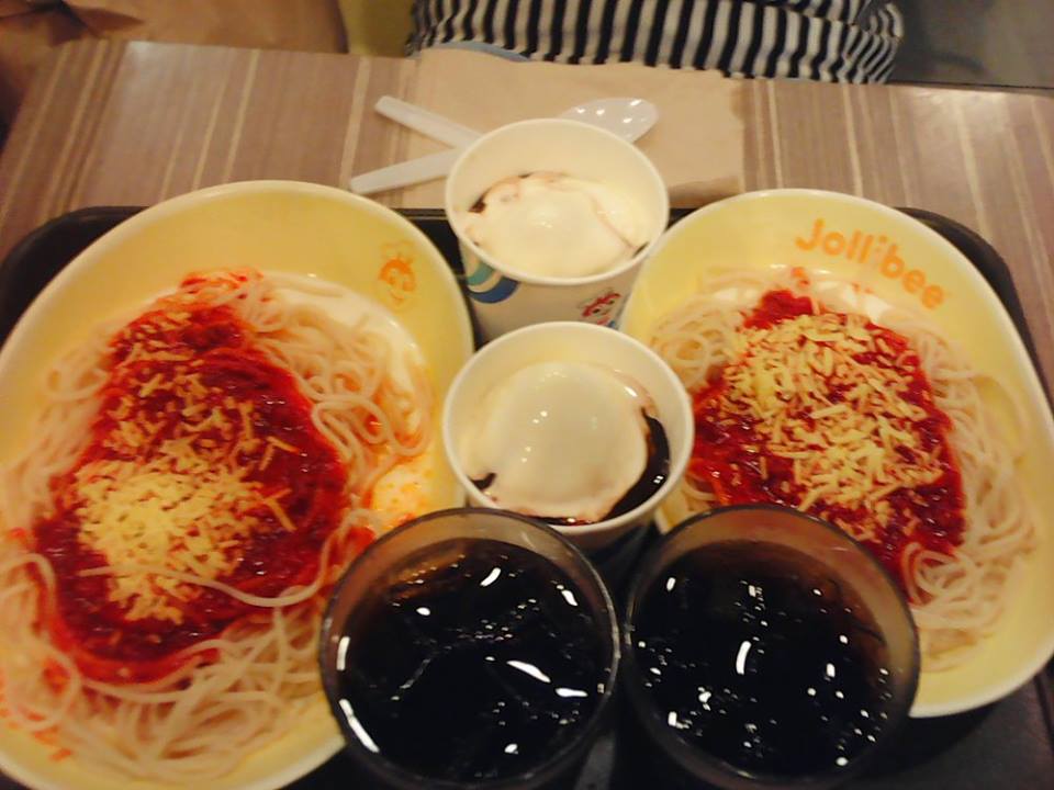 ShellaMharie's tweet photo. sharap sharap @itsmarjoriee23 https://t.co/rlIyqB9Li2
