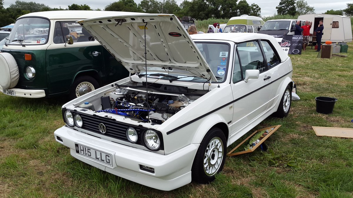 HertsInsurance's tweet photo. Super clean VW Golf cabro #bundleofdubs #vwshows https://t.co/9bS9fYYz14