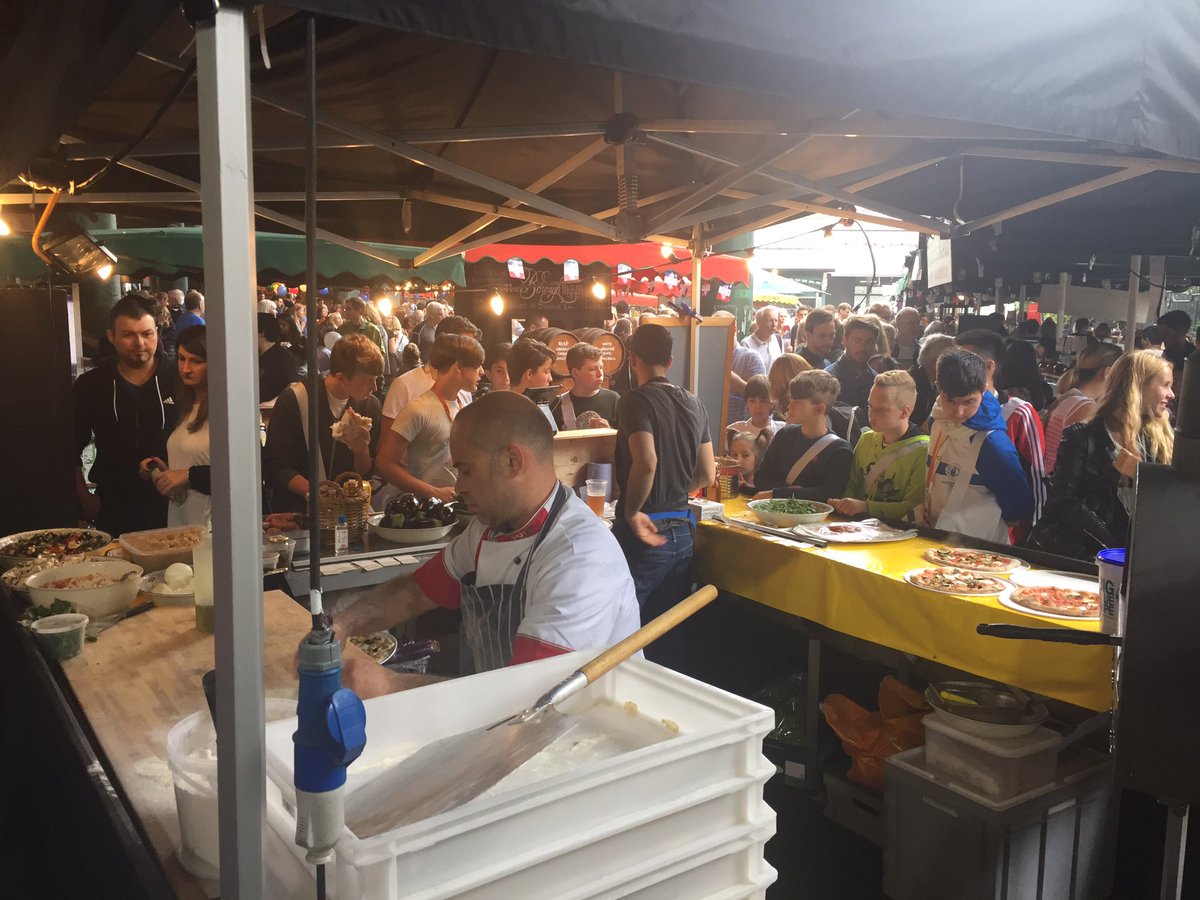 PizzaLenta's tweet photo. It's all kicking off. 'Le coup d'envoi' apparently. :) @boroughmarket #bastillefest https://t.co/jdHEtRRuxF