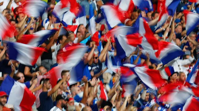 JOUR de FINALE chez 1000et1Paris.com 
ymlp.com/z2kE3S #AllezlesBleus #1000et1Paris #Fiersdetrebleus