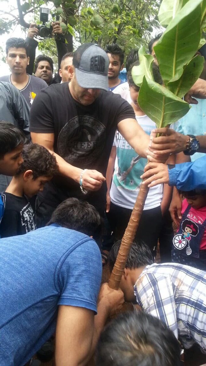 .<a href="/BeingSalmanKhan/">Salman Khan</a> planting trees in #Mumbai...