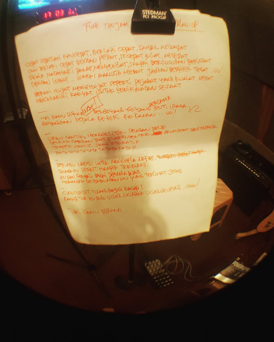 "Funk tha jam" 👊👊👊 #blowupband