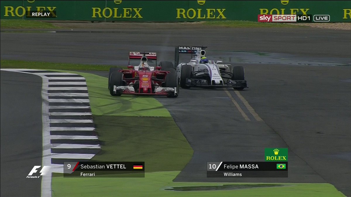 motorlat's tweet photo. Vettel le hace a Massa LA GRAN ROSBERG .🙈  https://t.co/JdzbgvnEXs