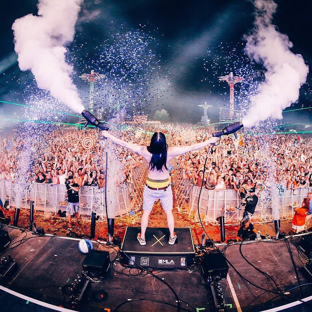 🌬🌬🌬🌬 https://t.co/Iatp1V7EuR