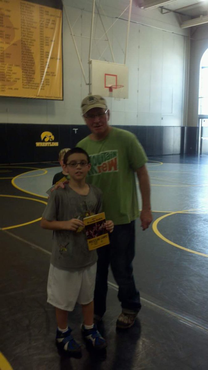 tinarhodebeck's tweet photo. Going to be entering Sophomore year and is at the Iowa 10 day camp right now! First father son camp. #iowabuilt https://t.co/oLmW1ozRhz