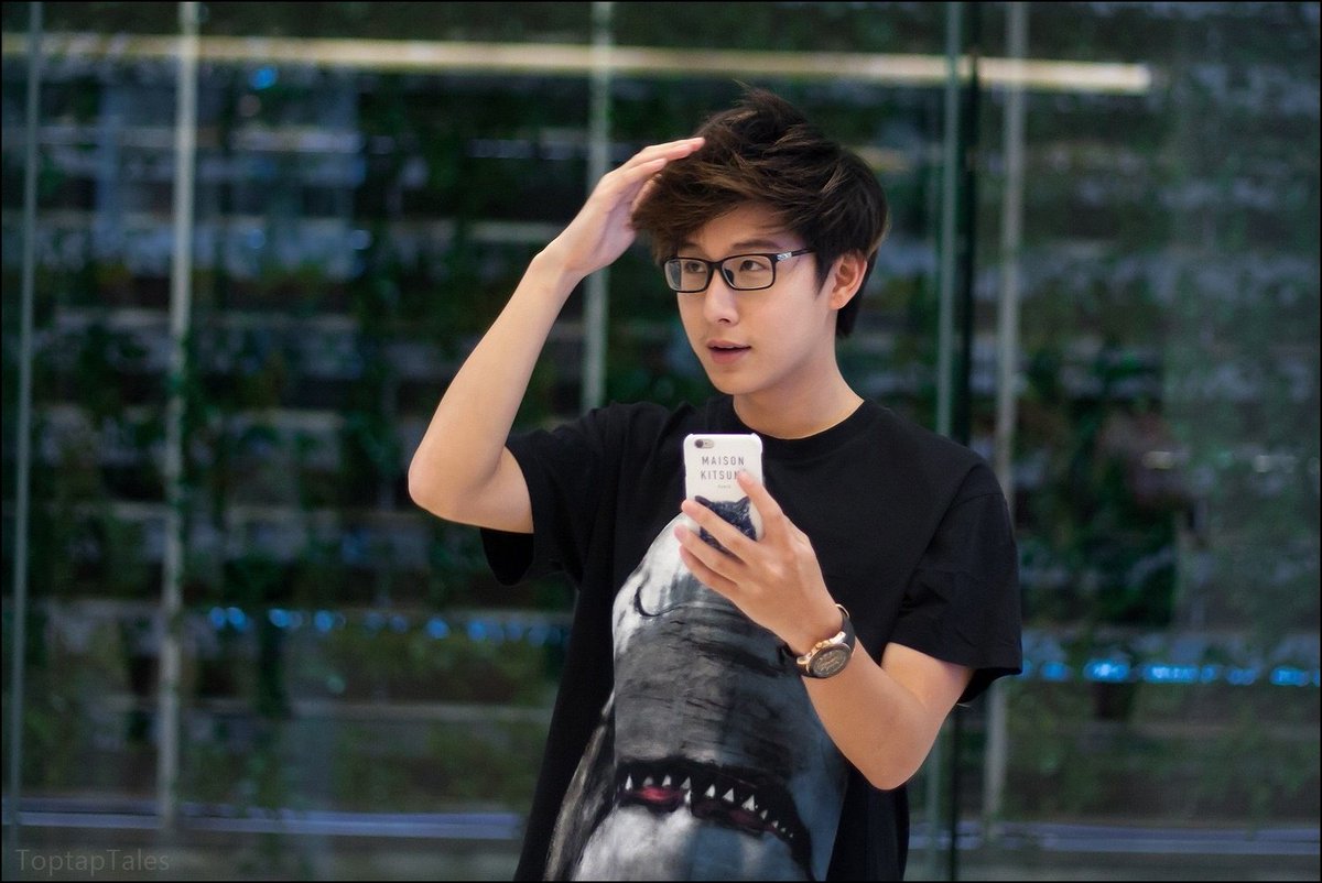 ToptapTales's tweet photo. เป็นในส่วนของการจัดทรงผมของ @ToptapPlaych :D https://t.co/rcvk8yTiP7