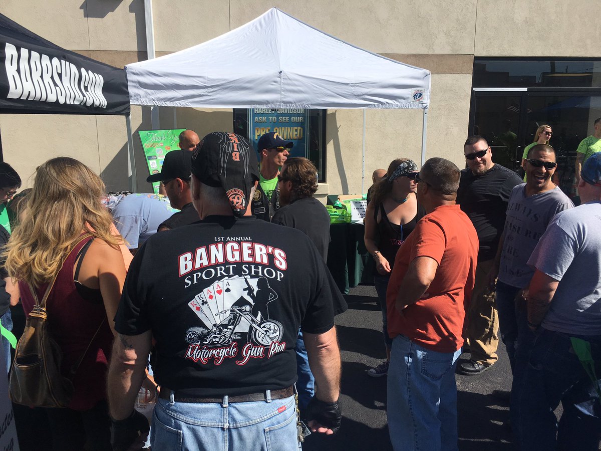 ToniAndRJ's tweet photo. Registration for the 6th Annual Toni and Rj Foundation Bike Run. We are registering until 1030!! https://t.co/FW8oOqwGGr
