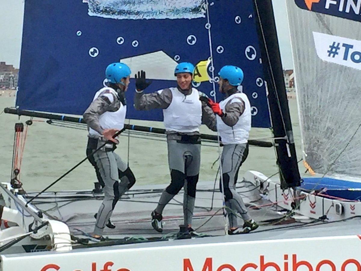 🏁 #SUPERFINALE :
1️⃣ @lorinagolfe56 limonade
2️⃣ @FenetreaCardina 
3️⃣ <a href="/nicotroussel/">Nicolas Troussel</a> 
#TourVoile