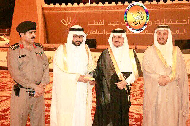 jbrte_305's tweet photo. ☁️ㅤㅤ
ㅤㅤ@hz_almowais 

تكريم محافظ #حفر_الباطن الى الشيخ ورجل الاعمال: #حواس_زايد_المويس  | الف مبروك https://t.co/acFs6I7LX9
