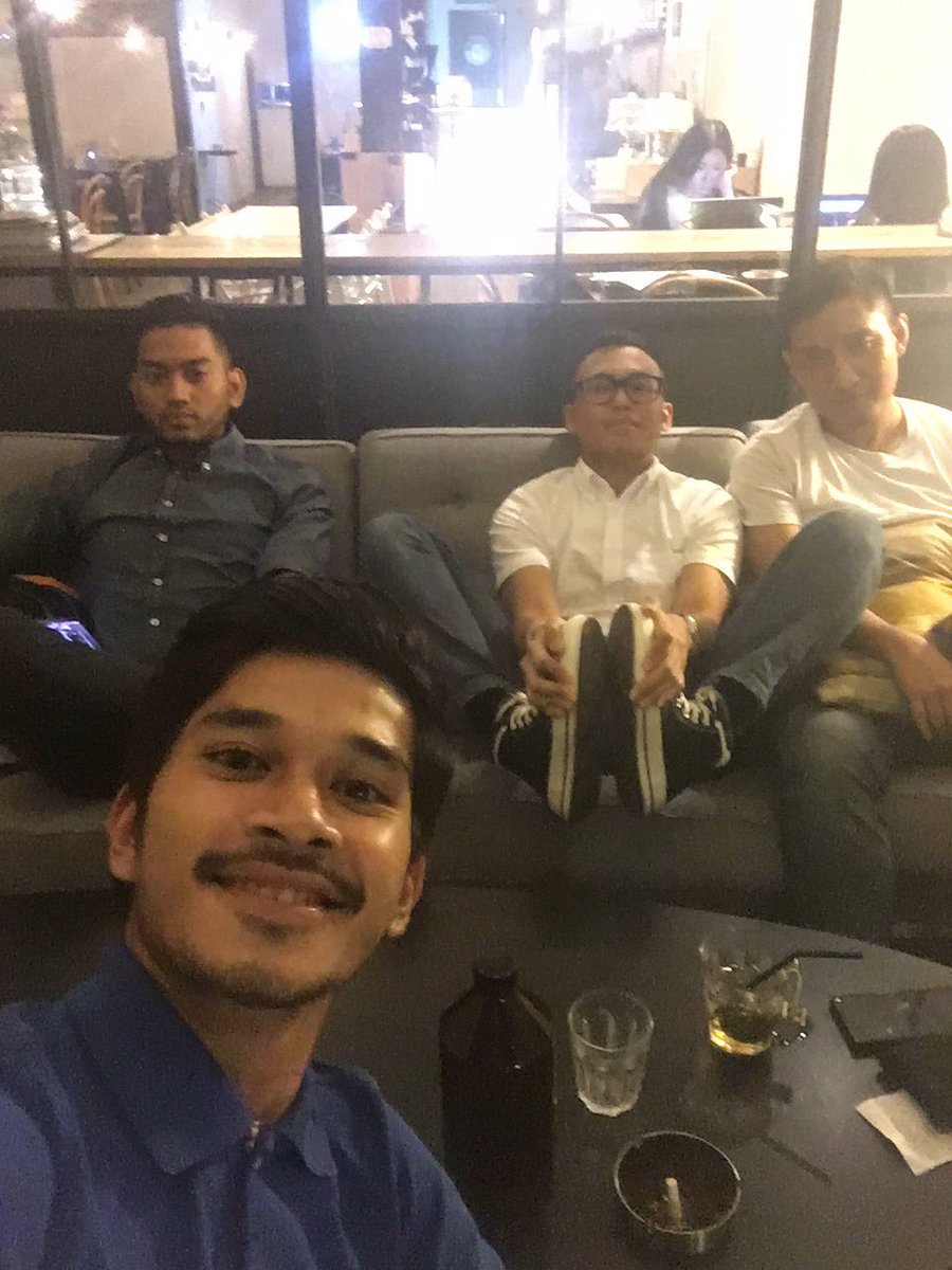 nazrinanaz's tweet photo. Lepakkkk https://t.co/3JhEVXtqTr