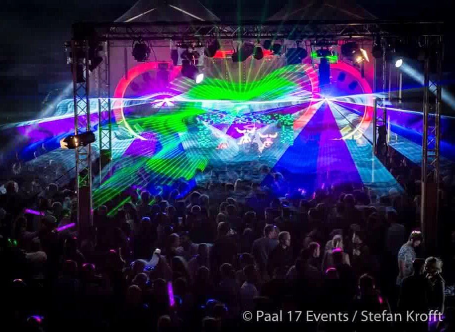 IntervisualLP's tweet image. #SUNBEATS WAS TE GEK! #LASERSHOW #SPECIALEFFECTS #TEXEL INTERVISUAL.NL @SunBeatsTexel i.o.v. @KooystraPro