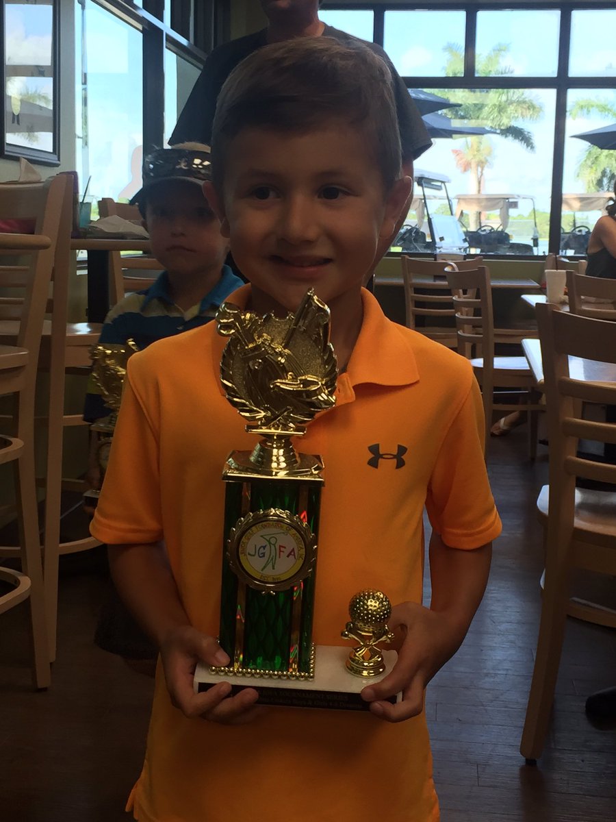 All the hard work paid off with my coach <a href="/SashaButler23/">Sasha Butler</a> for my first win.  Looking for to my next @USKidsGolfFDN.