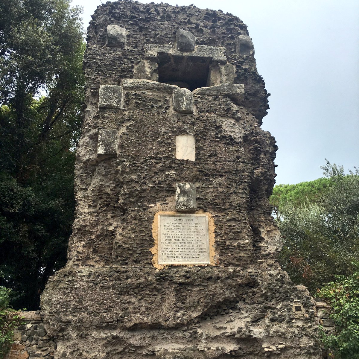 ArcheoArte3DLab's tweet photo. Appia antica: alle origini della rete geodetica italiana...ed è subito #ArcheoFOSS + #GFOSS! #MAppiaM #farOpen https://t.co/EZIEUEdhRX