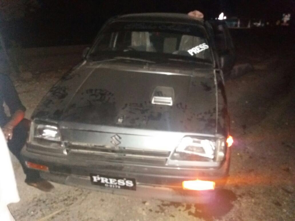 Aleyhussam70's tweet photo. #Mamu k #Accident #Preshani Allah Protect Him Allah Enhe Sehat or Shifa Dy #Ameen https://t.co/SK0rWxnOYb
