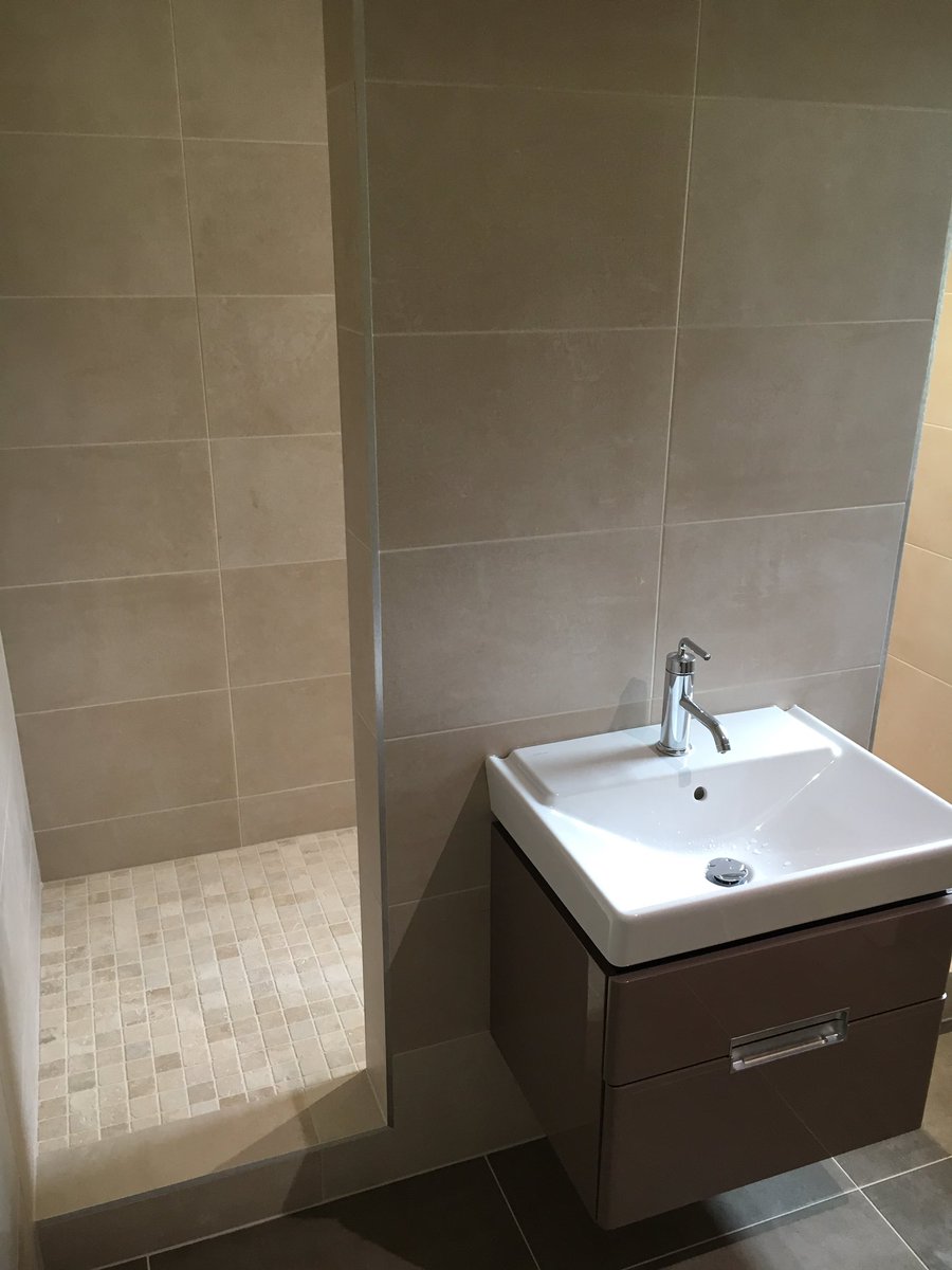 Charltonheating's tweet photo. Shower room completed https://t.co/1jMQ48ms69