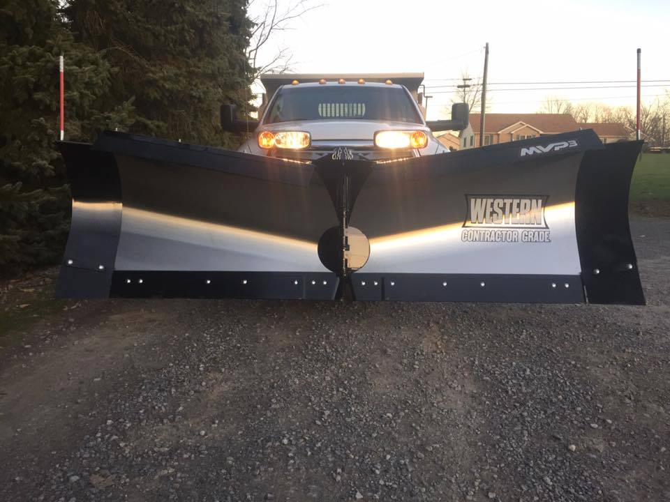 🚨 Caution: Wide Load. 🚨 (Photo by Adam D.)