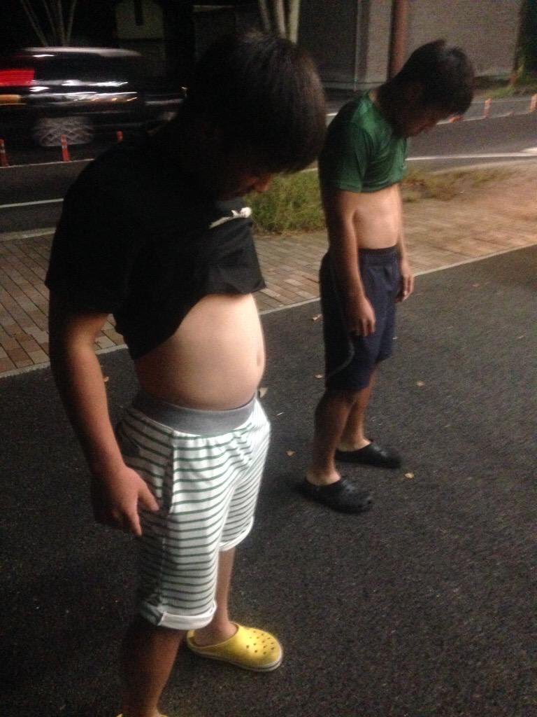 C12Nau's tweet photo. @chikashino1 
腹を出さんかい https://t.co/V69nF0dCXf