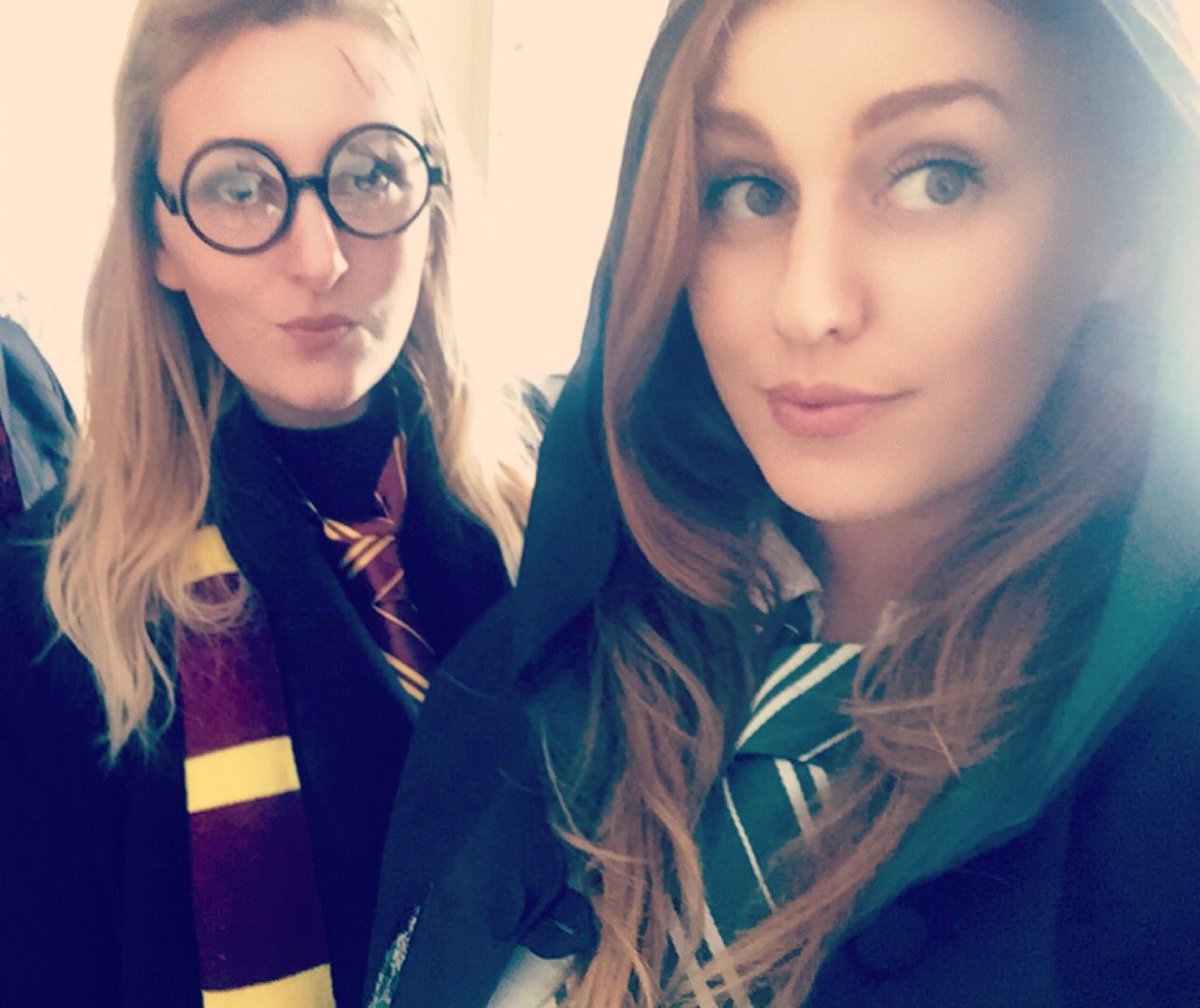 _JOHOO's tweet photo. Races/Harry potter party - wonderfully bizarre weekend 😂 https://t.co/hfotdNk6Ol