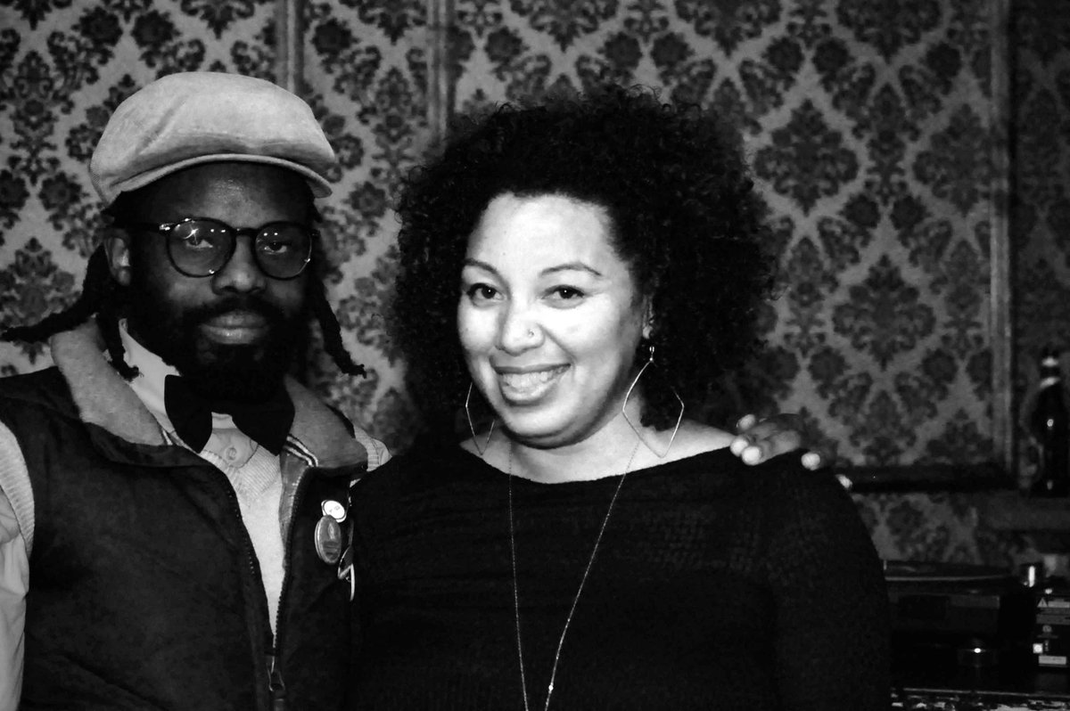 zaaibooconcepts's tweet photo. #11July2016 #VintageVinylRecordsClub @BarKitcheners from 17:00 - 03:00 #VinylCollectors #MondayNights https://t.co/NmuOZnYS0D