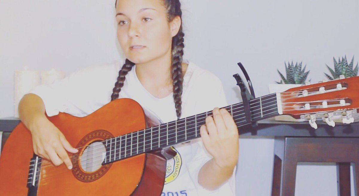 tropicaldu's tweet photo. Guys if u want to check her covers this is a link to her last #cover 
#music #trending 

https://t.co/M9Tq3554Nw https://t.co/BWNuH28QIA