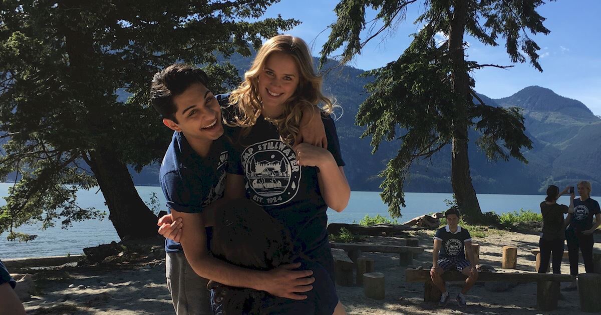 deadofsummerz's tweet photo. Do y'all notice anything? https://t.co/170DWXq3JO