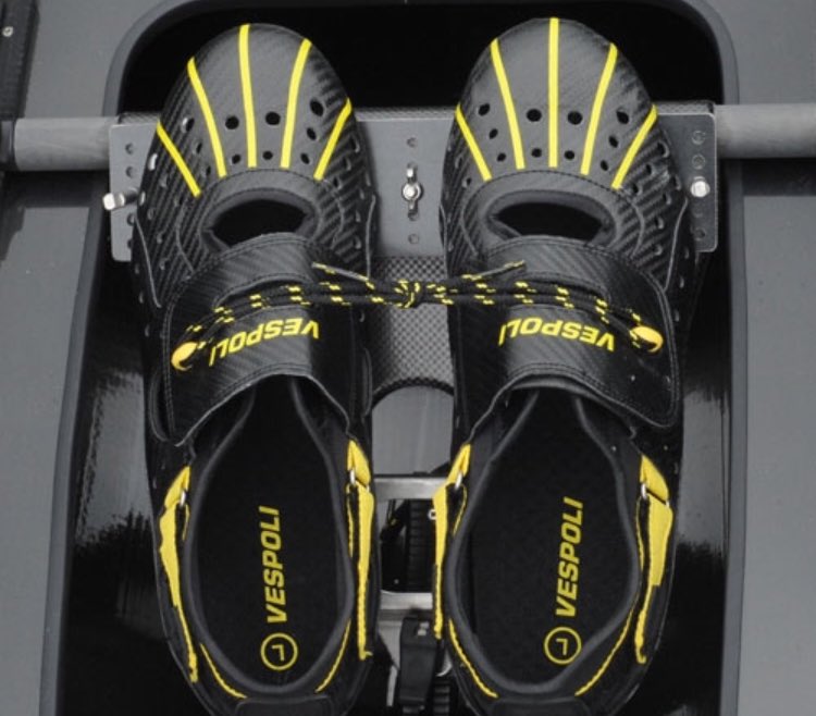 YEEZY VESPOLIS 🔥😩✊🏻💦